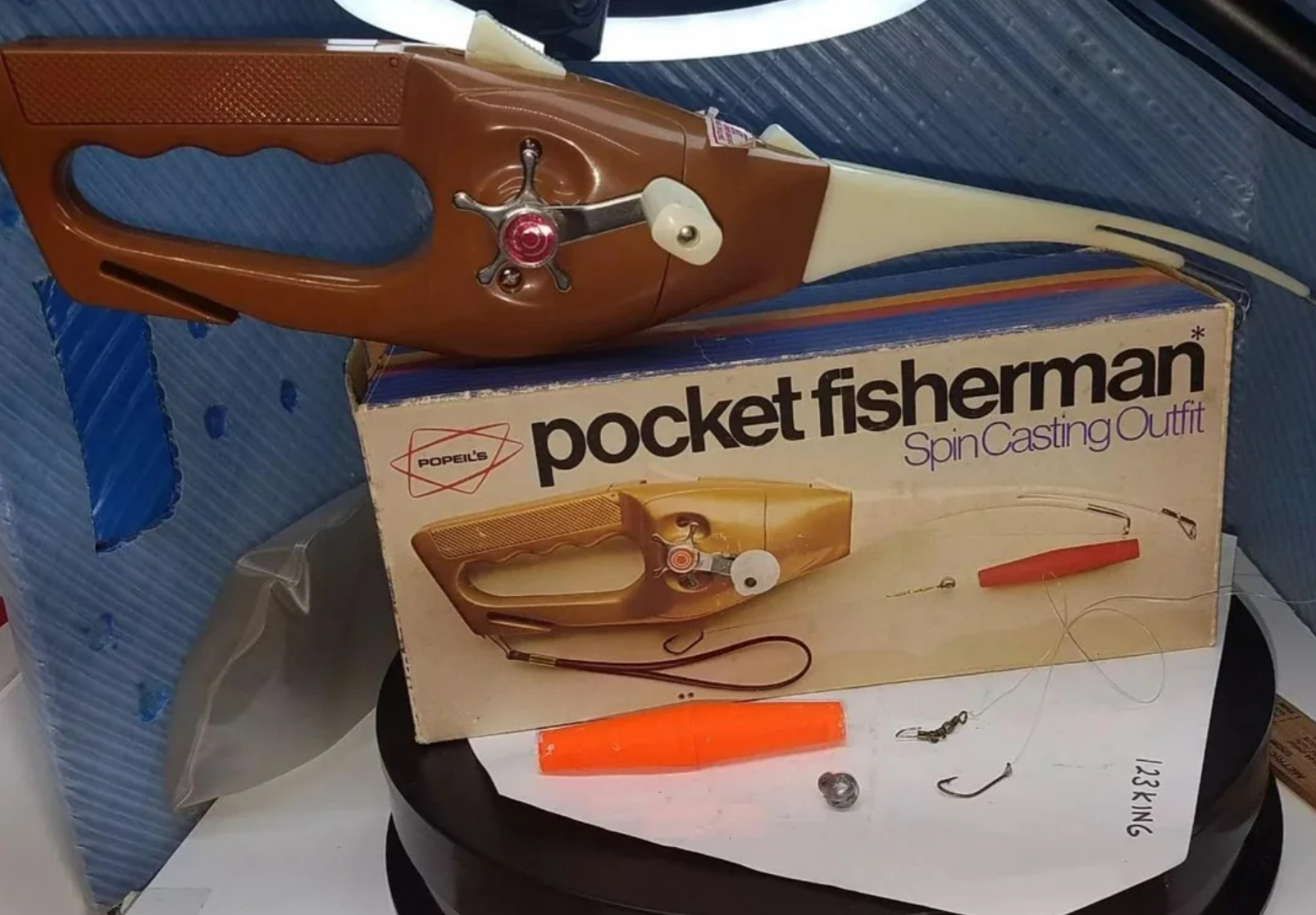 25 Nostalgic Items From The Past That Made People Realize They're Old